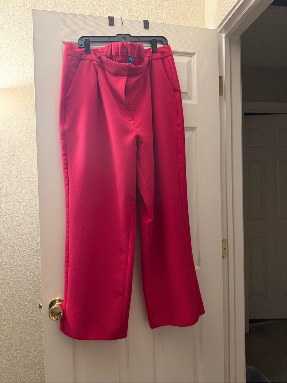 Old Navy Wide Leg Pants in Bright Pink